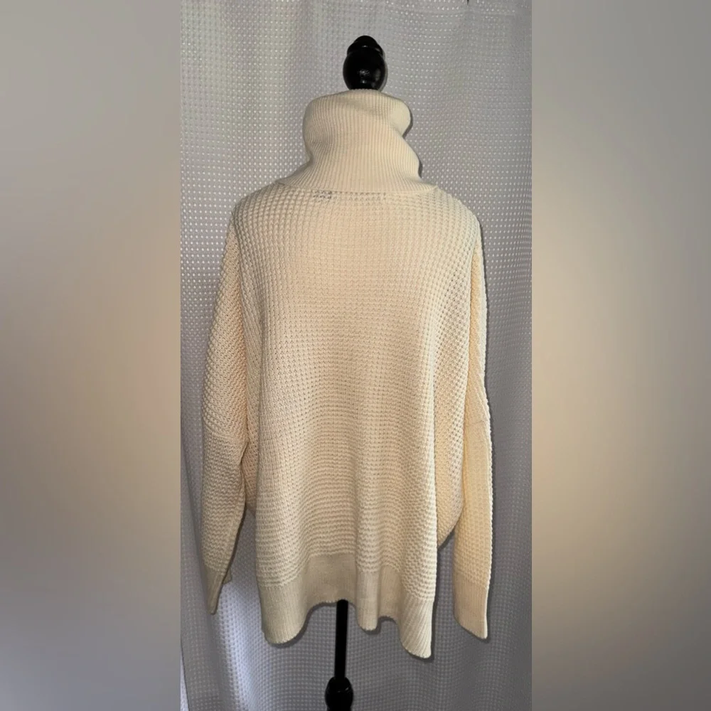 Women’s Vero Moda oversized beige knitted‎ turtleneck sweater size large - Picture 9 of 10